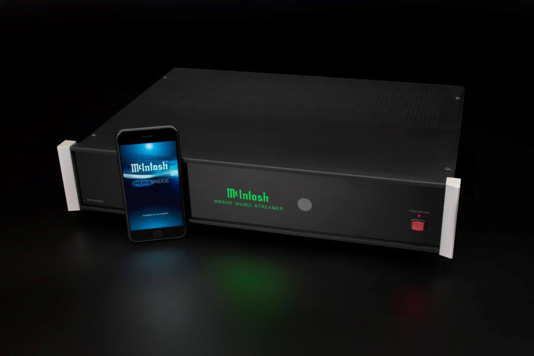 McIntosh Rolls Out New MS500 Music Streamer, MCD600 CD/SACD Player