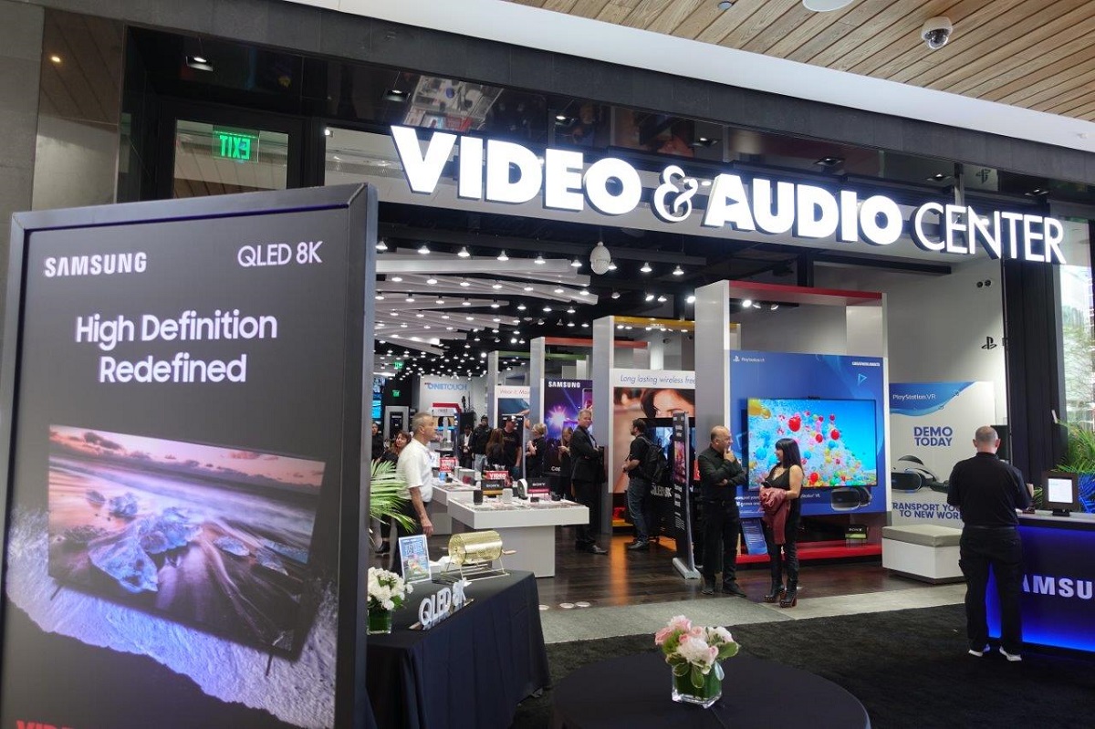 Integrator Sells 14 Samsung 8K TVs in 3-Hour Private Event