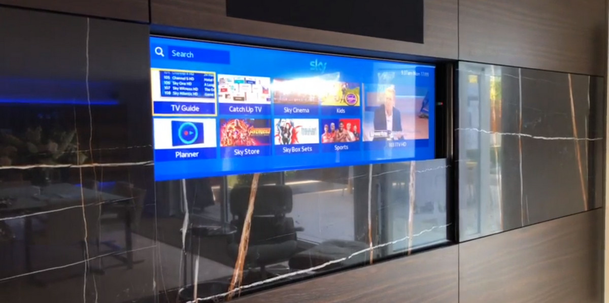 6 Amazing TV Installs: Gorgeous Finishes, Fancy Frames, Disappearing Screens #SoCustom