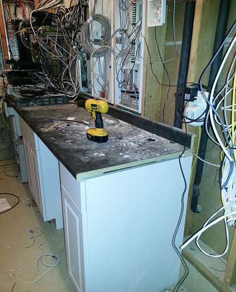 Cable Porn: Installers Share 24 Horrifying Wiring Messes, slide 20
