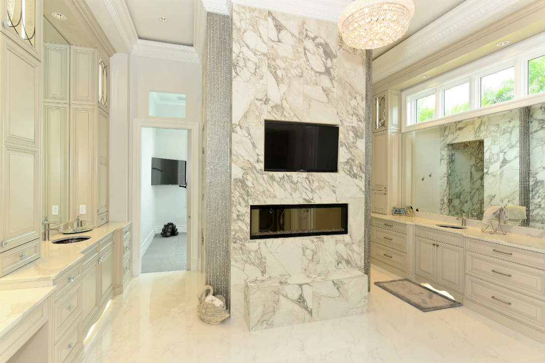 Jimmy Buffett Might Love This Florida Key Elan-Powered Smart Home, slide 4