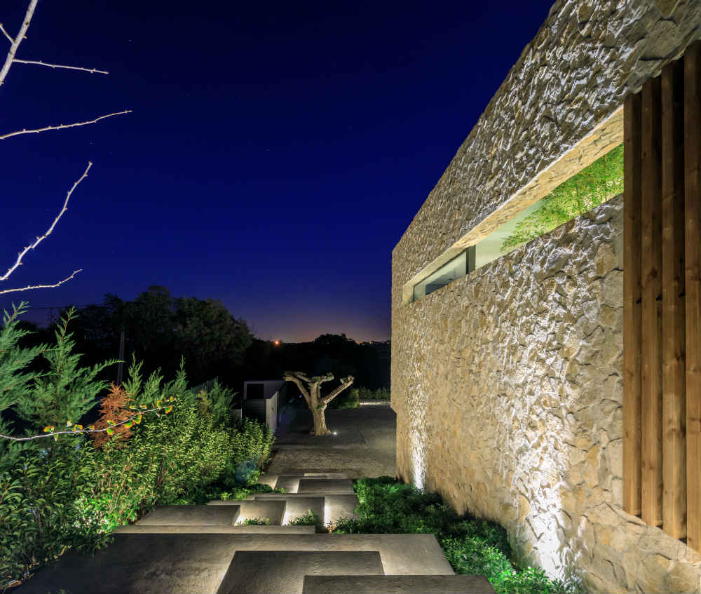 Elan Home Automation Controls Tesla Powerwall, Koi Pond, More in Stunning Showroom, slide 7