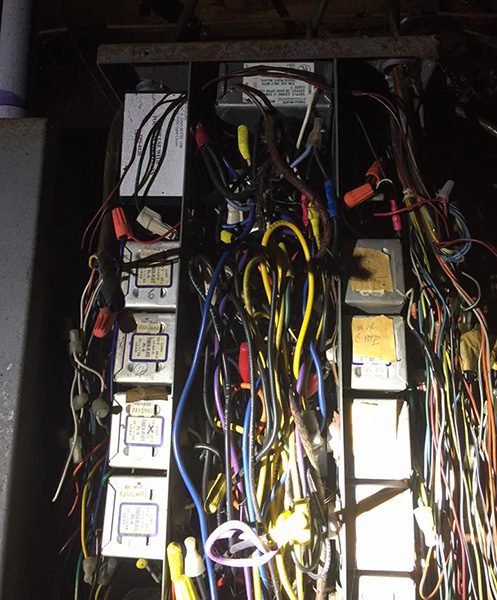 Cable Porn: Installers Share 24 Horrifying Wiring Messes, slide 15