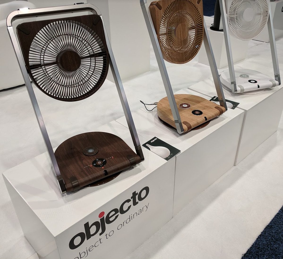 8 CES 2018 Surprises, From Samsung Bixby to Vivint Streety, slide 2