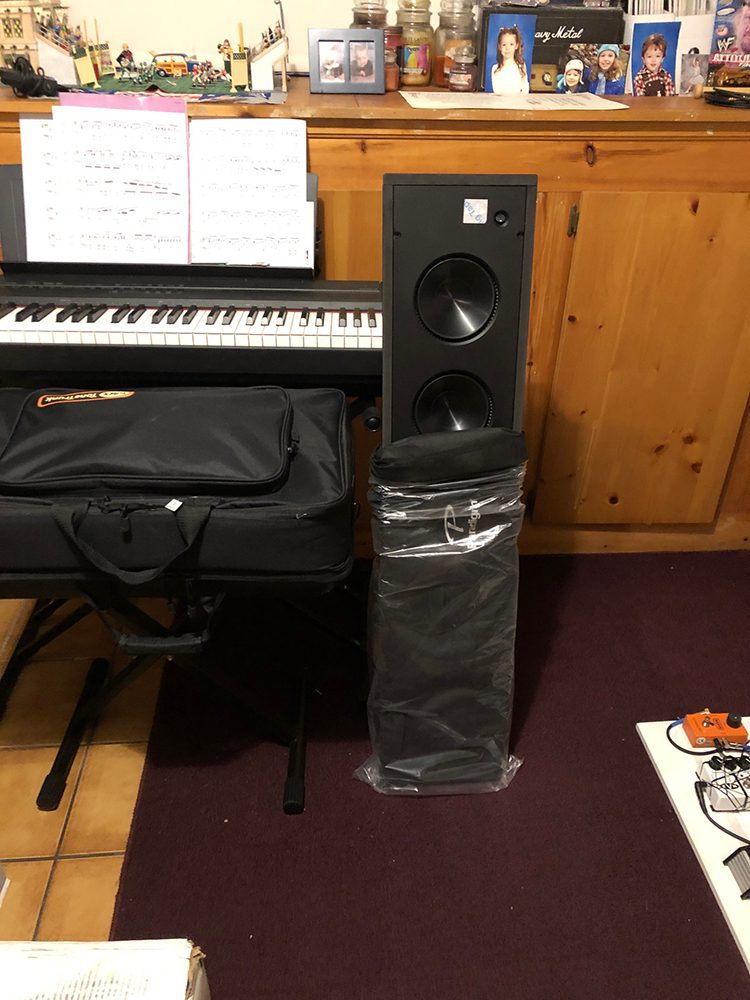 Hands On: Paradigm E5-LCR Delivers In-Room Performance and In-Wall Ergonomics, slide 1