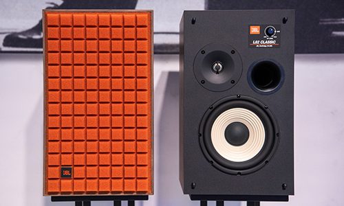 JBL L82 Classic Loudspeaker