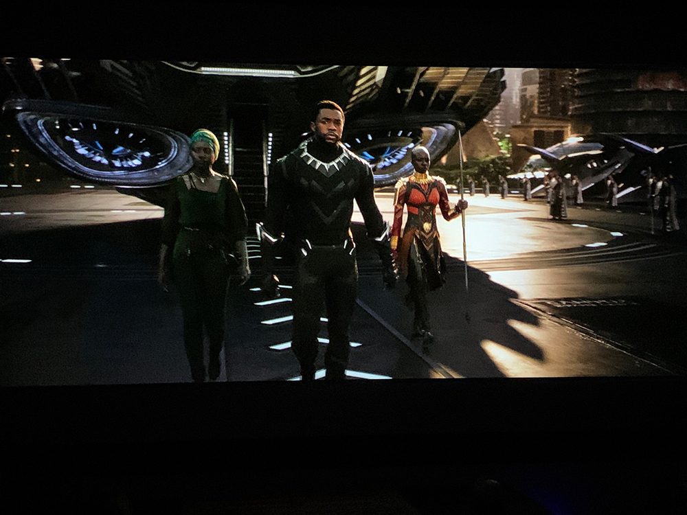 Hands On: Sony VPL-VW915ES 4K Projector is Value King, slide 2