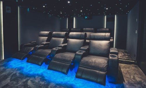 Il sistema home theater nello chalet è semplificato grazie a Pro Control