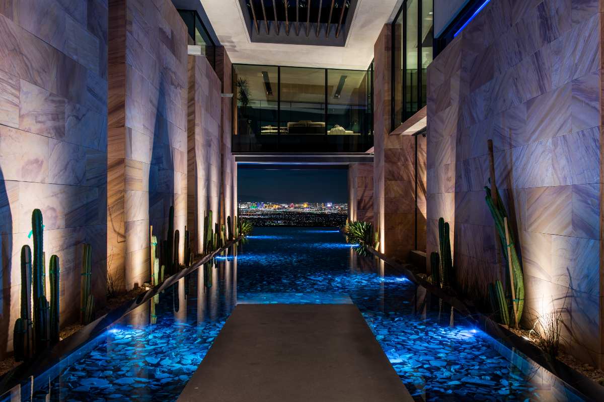 Inside Savant’s Vegas Modern Design-Centric Showroom, slide 2