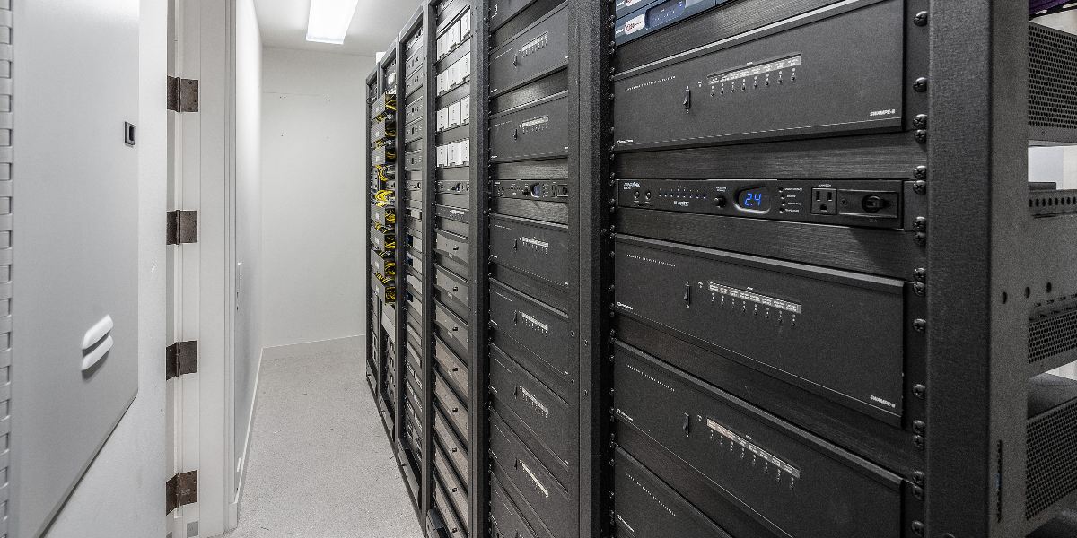Global Wave Integration Helps Tech Tsunami Flow Smoothly Across California Estate, slide 10