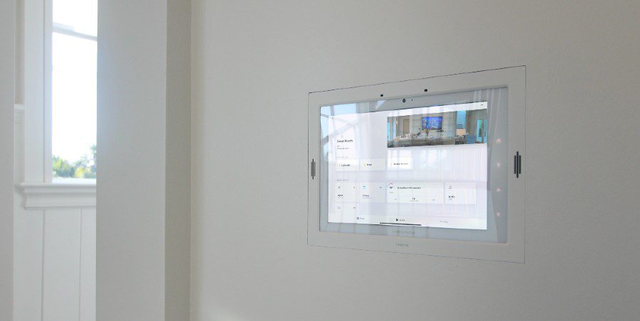 Geeks of Technology Trufig Crestron touchpanel