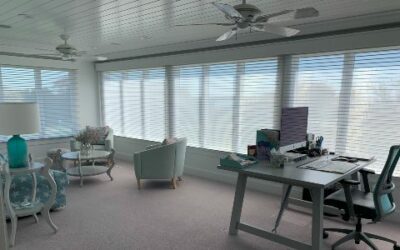 Hunter Douglas Uses Smart Shades to Transform Living Room into Ideal WFH Space