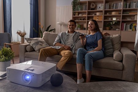 Optoma UHD55 Projector