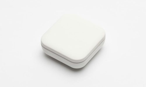 Vivint water monitoring sensor.