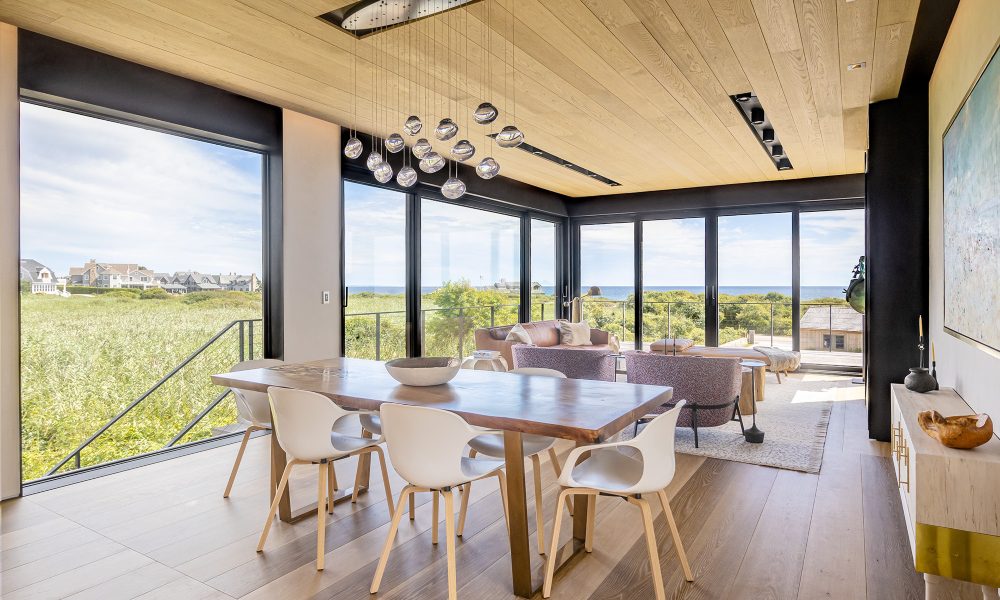 System 7 Uses Motorized Shades with Dark Fabric to Preserve Privacy and Views in Rhode Island Home, slide 8