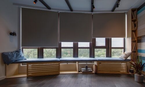 Motorized shades in a living room, subject of Data by D-Tools report, potential sales tool for integrators.