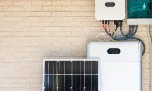 Homeowner Interest in Home Batteries Rise as Grid Frustrations Mount