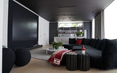 Vision Magna Turns a Sundrenched Bar into the Ultimate Sports and Cinema Room