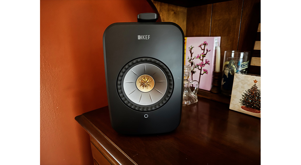KEF LSX II speakers with Kube 15