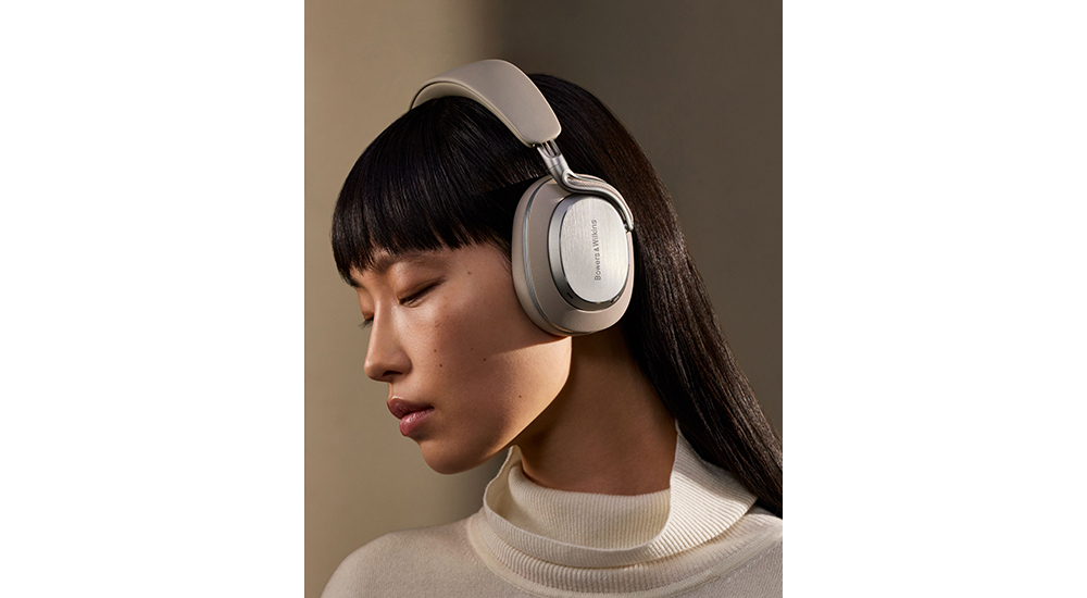 Bowers & Wilkins Px8 S2 headphones