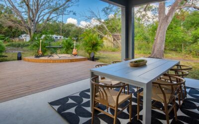 Light & Sound Transform This 1-Acre Tampa Property into an HGTV Dream Home