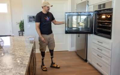 Gary Sinise Gives Wounded Veteran Adaptive Smart Home for Independence