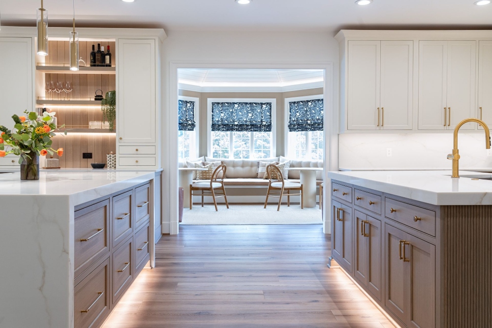 Home of the Year Award Winner 2025 Luxury Home Automation Gold Grain Gramophone