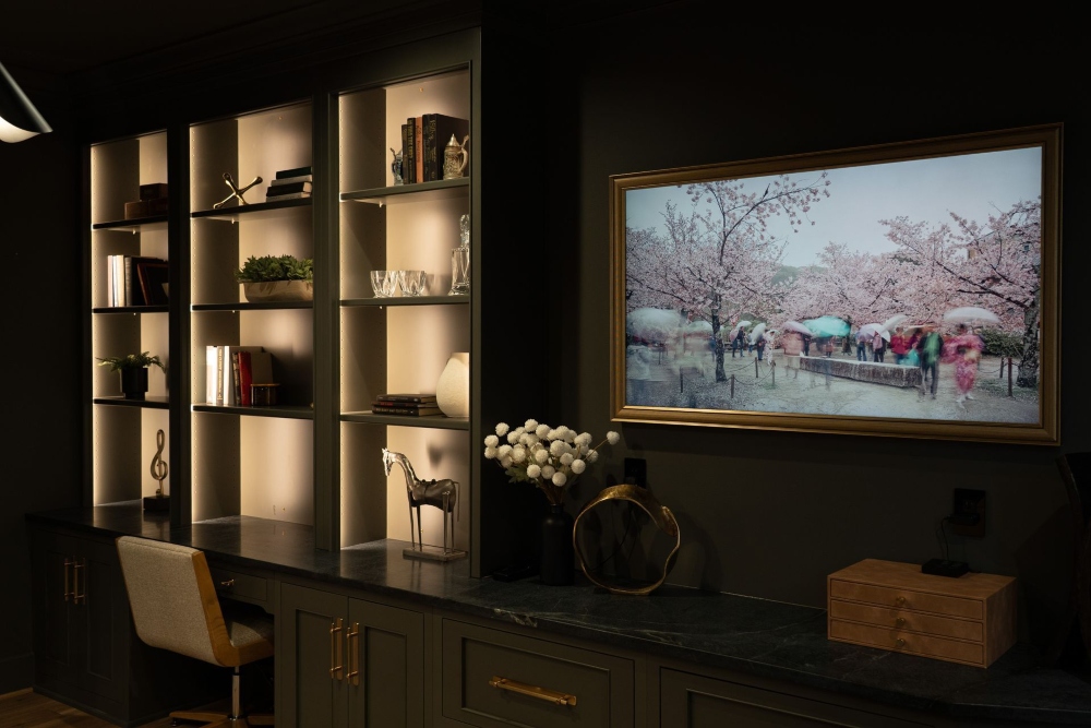 Home of the Year Award Winner 2025 Luxury Home Automation Modern Office Gramophone