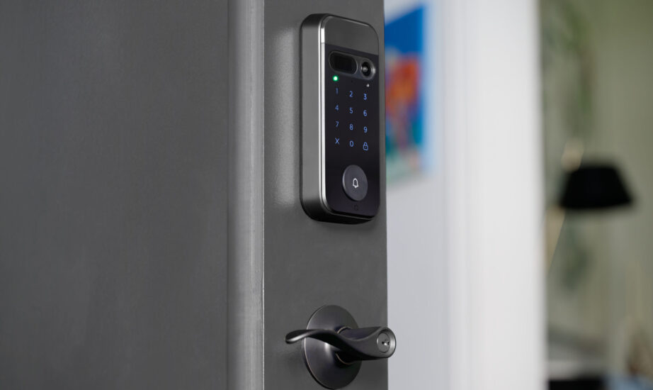 myQ Secure View 3-in-1 Smart Loc