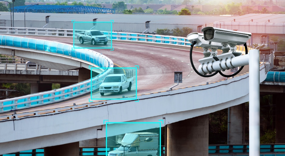Machine learning analytics identify vehicles technology , Artificial intelligence concept. Software ui analytics and recognition cars vehicles in city. Smart surveillance cameras.