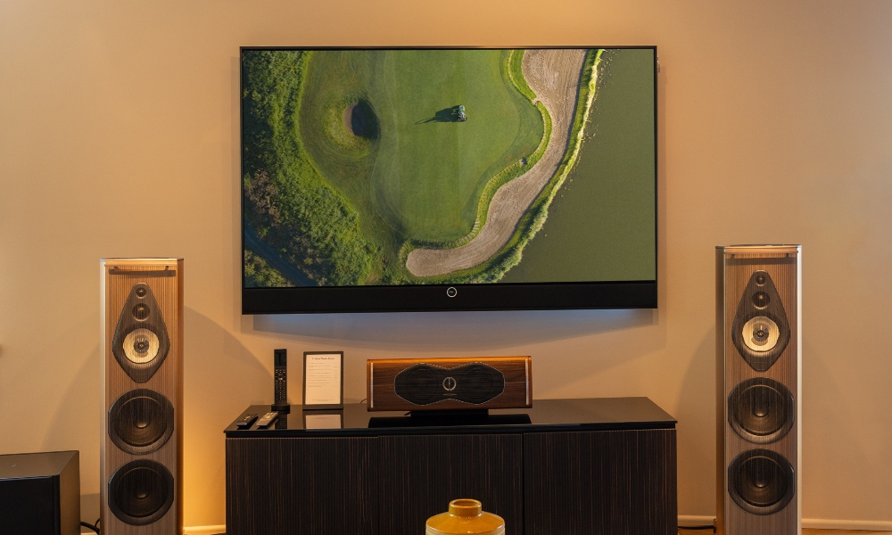 Loewe stellar OLED TV in Gramophone retail space