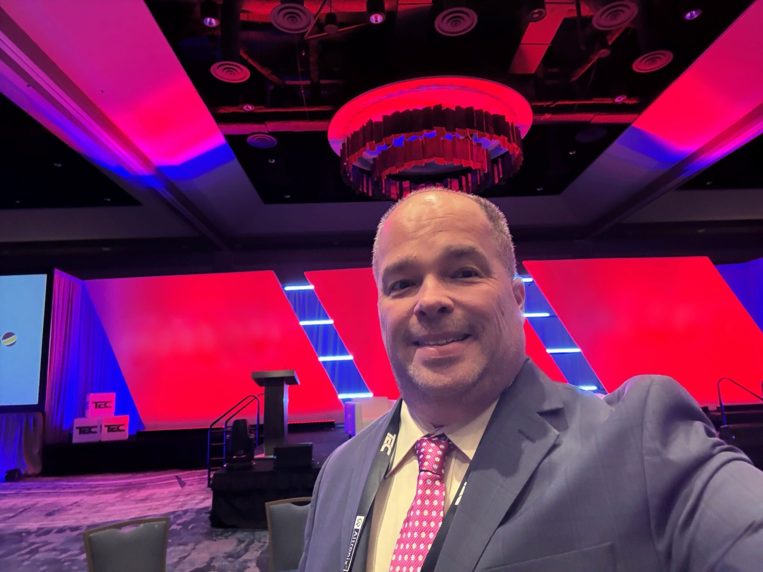 Craig MacMormack, Moderator