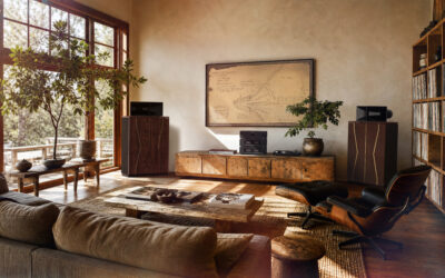 Klipsch Adds Active Crossover to Its Klipschorn for 80th Anniversary Edition